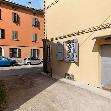 Modern Studio In Borgo Panigale By Wonderful Italy Болоня Екстериор снимка